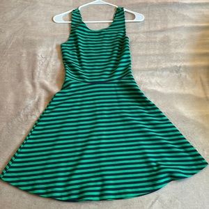 Like new! Crisscross back American Eagle dress size 0